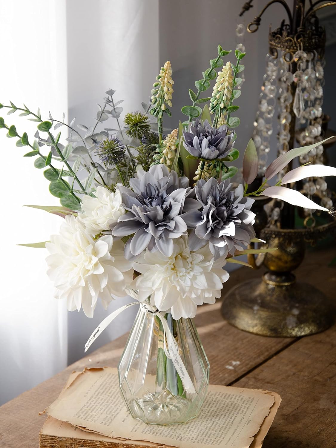 PERFNIQUE Fake Flowers with Vase, Silk Dahlia Faux Flowers in Vase, Artificial Flowers Bouquet for Home Decor, Floral Arrangement for Dining Table Centerpiece, Boho Flower Decor (White and Blue)