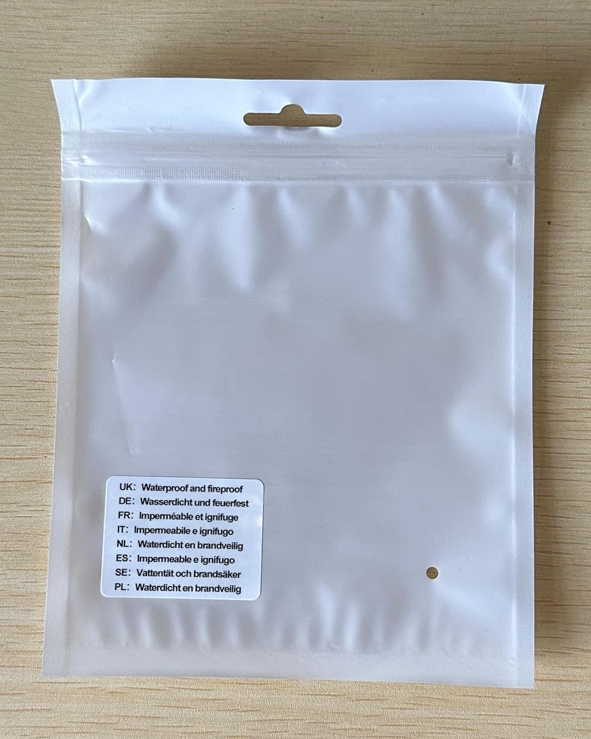 Iphone OTG Adapter Lightning Male to USB Female Dongle Cable Compatible with 13 11 12 Pro Max Mini Xr X Xs 8 7 Se Plus for Apple Ipad Air Camera Card Reader Flash Drive Mouse Keyboard Hub MIDI U Disk