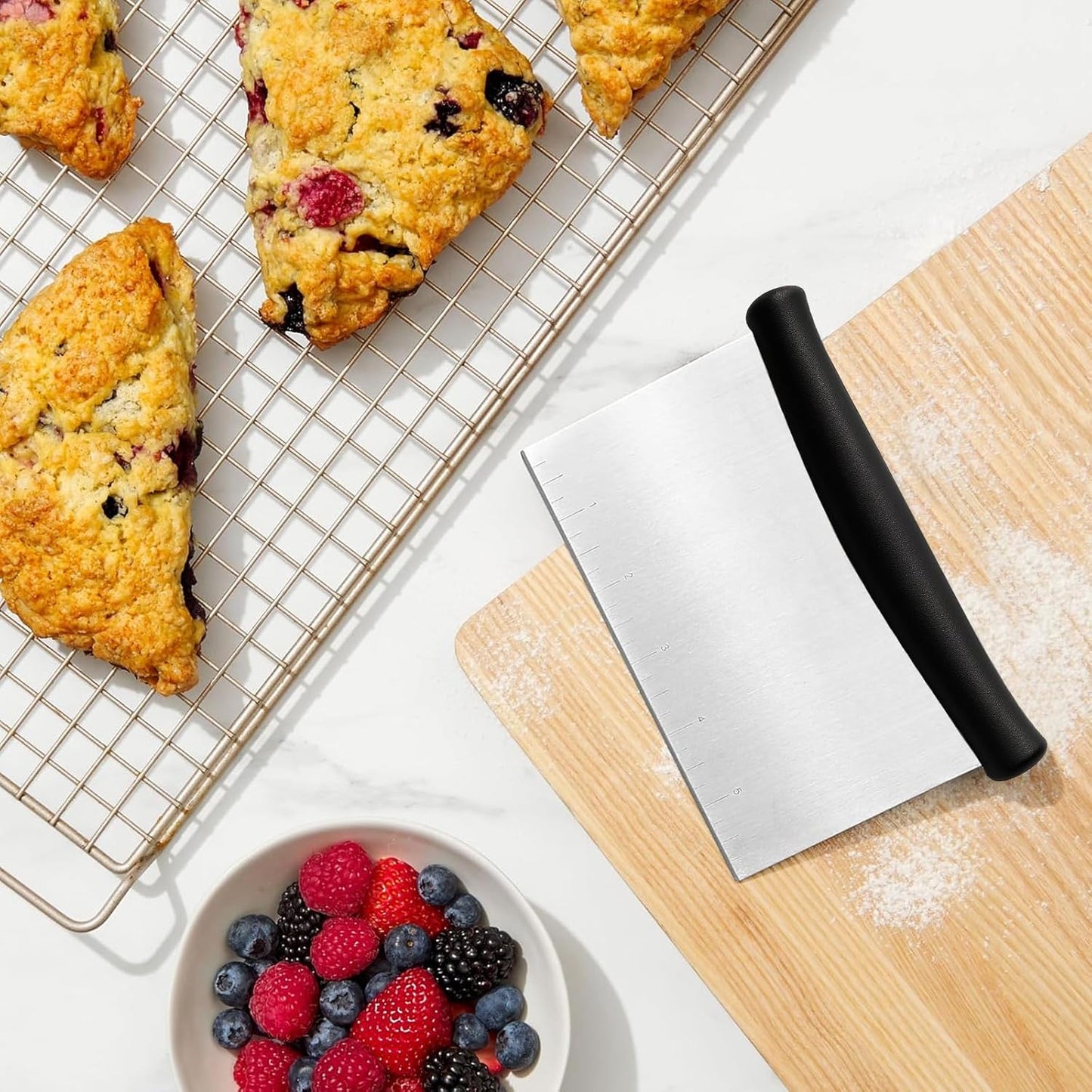Shanghigh Dough Scraper and Cutter - Multi-Purpose Bench Scraper/Chopper with Measuring Scale, Stainless Steel Kitchen Essential Baking Cooking Tool for Bread, Pizza and Cake, Food Cutting Tool