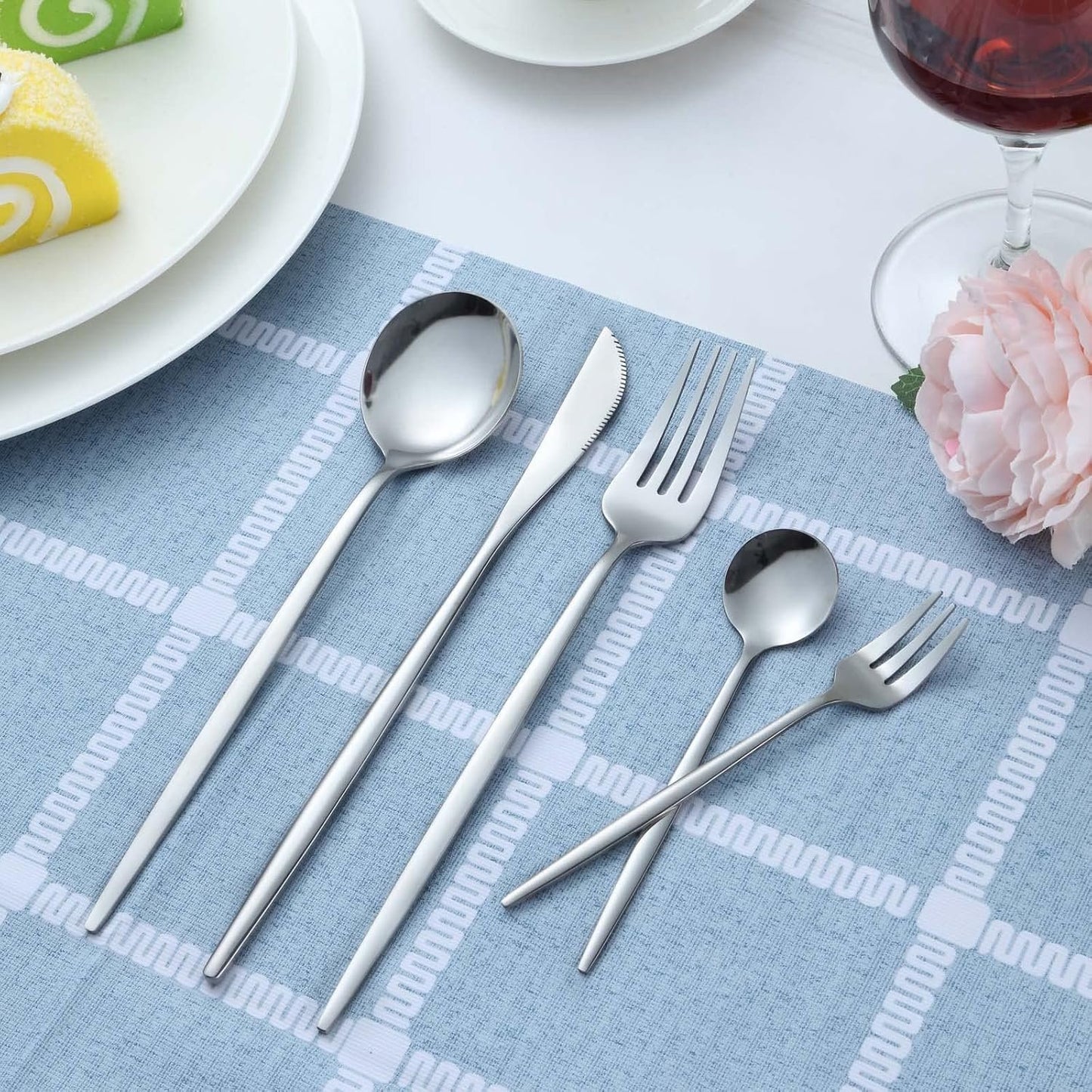 Pleafind 40-Pieces Silverware Sets for 8, Silver Polished Cutlery Set, Stainless Steel Flatware Set, Include Forks Spoons and Knives Set, Dishwasher Safe Utensil Sets for Home Restaurant