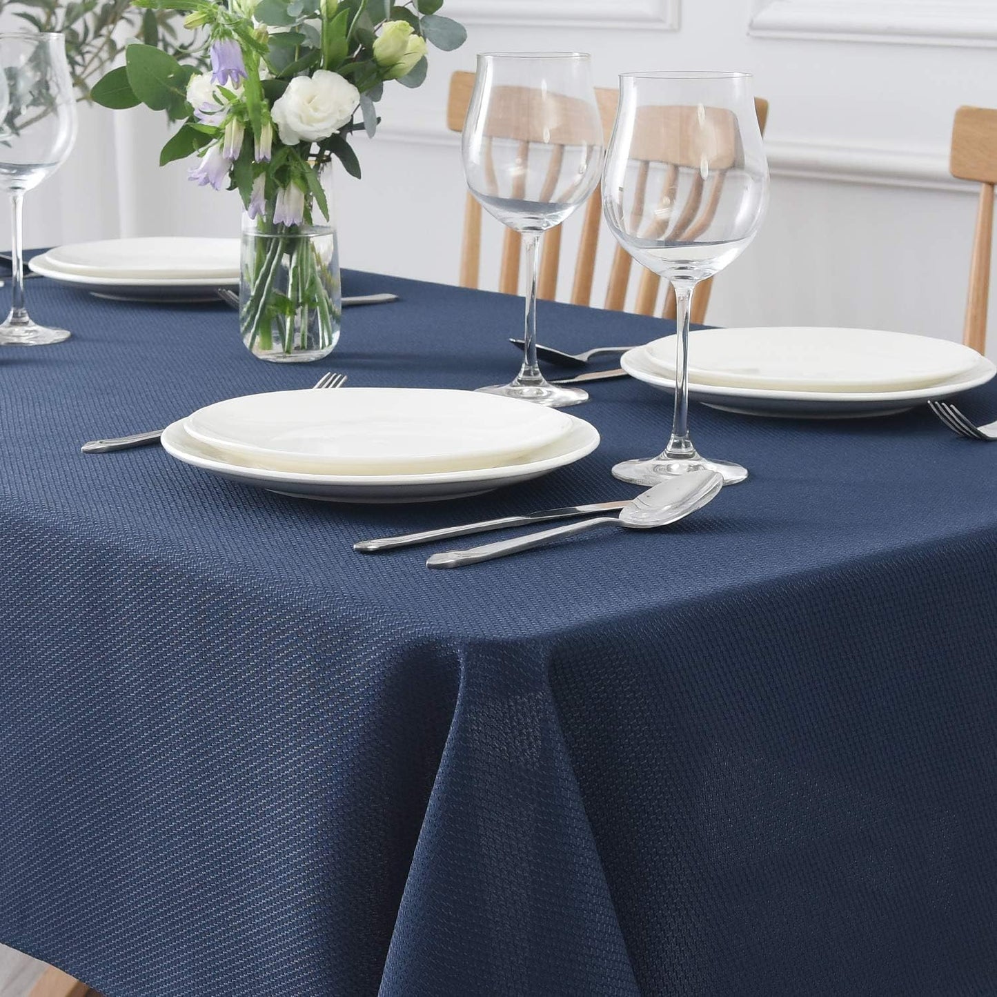 maxmill Rectangle Textured Tablecloth Waterproof Spillproof Wrinkle Free Table Cloth, Kitchen Dining Tabletop Decoration, Fabric Table Cover for Outdoor and Indoor Use, 52 x 70 Inch, Navy Blue