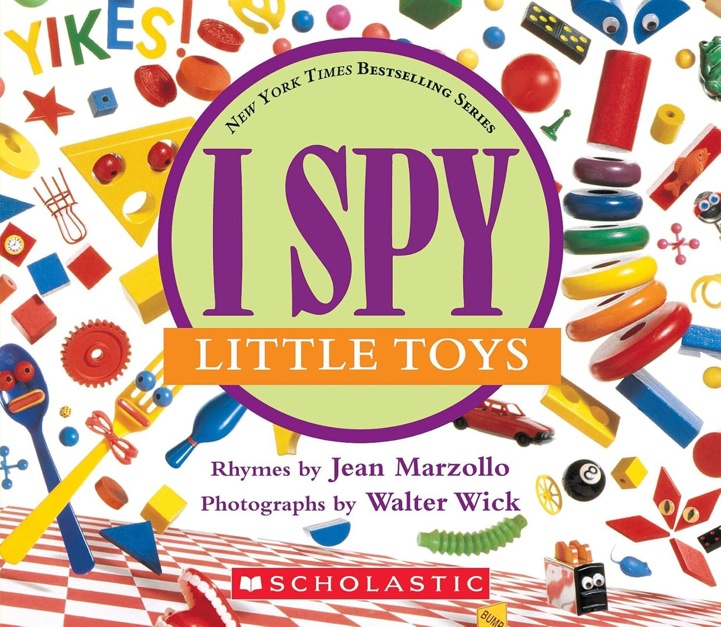 I Spy: Little Toys: A Book of Picture Riddles