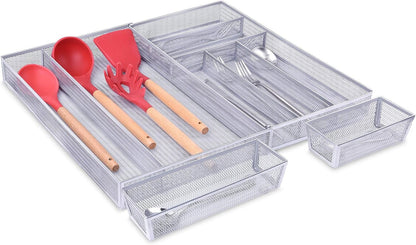 Metal Cutlery Tray Drawer Organizer Large, Expandable 7+2 Separate Compartments Mesh Utensil Organizer, Adjustable Kitchen Tableware Flatware Tray with Non-Slip Foam Feet