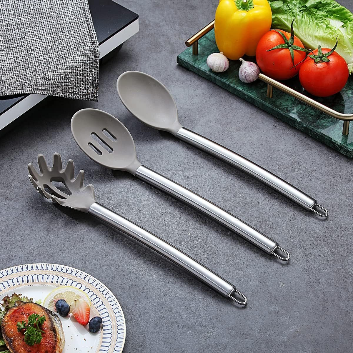 38 Pieces Kitchen Utensil Set with Utensil Holder, Silicone Head and Stainless Steel Handle Pots, Kitchen Utensils, Non-Stick Kitchen Gadgets, Dishwasher Safe (Silver)