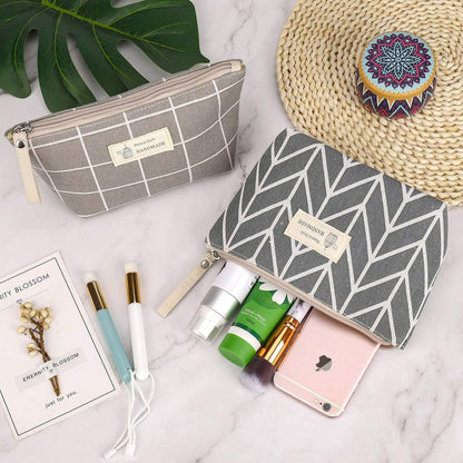Multifunctional Printed Canvas Cosmetic Bag for Women Cosmetic Bags Portable Travel Toiletry Bag with Zipper for Cosmetics Cards Keys 4 Pieces