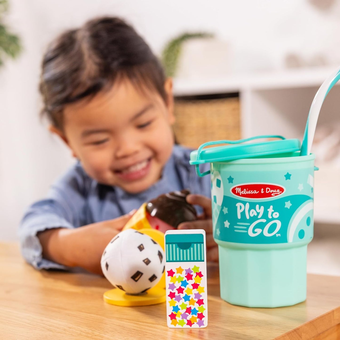 Melissa and Doug - Play to Go - Cake & Cookies Play Set