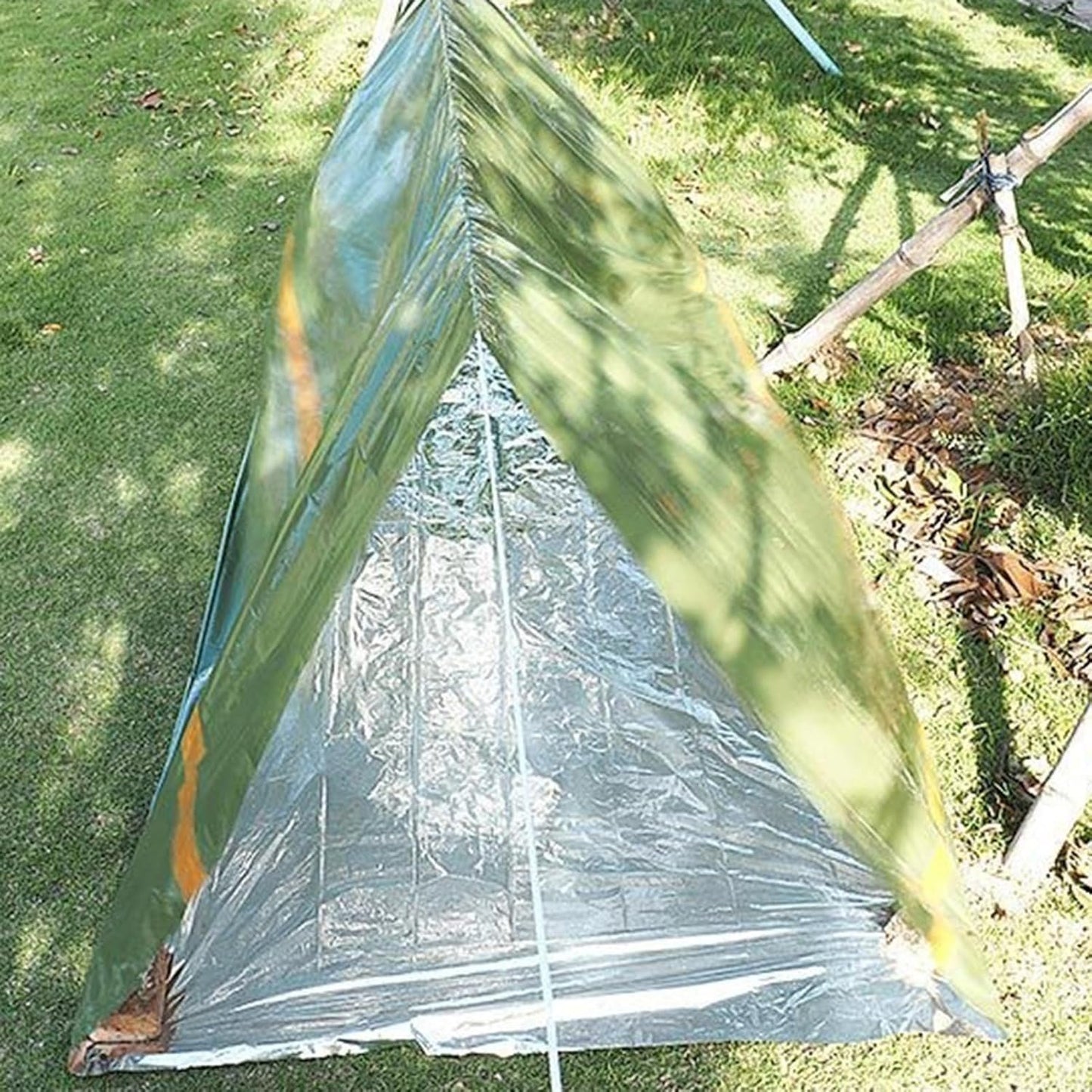 Wilitto Emergency Tent Portable Thermal Blanket Lifesaving Camping Equipment for Emergency Situations Portable Emergency Shelter Green A