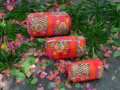 INDACORIFY Tiger Print Makeup Bag Set of 3 Pieces Indian Cotton Toiletry Bag Make up Pouch Travel Bag Quilted Wash Bag Shaving Cotton Cosmetic Kit, Multicolor, Bag