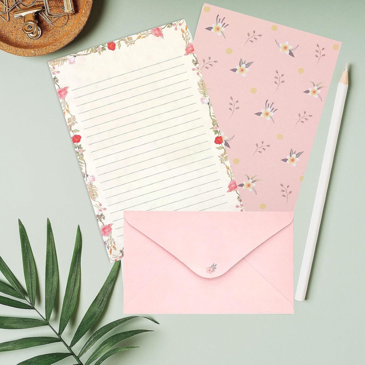 KSIWRE Stationary Paper and Envelopes Set, 36 PCS Lined Stationary Writing Paper with 18 PCS Matching Envelopes, Fresh Floral Style Letter Writing Paper for Invitations Gifts Holiday Wishes (KS-0012)