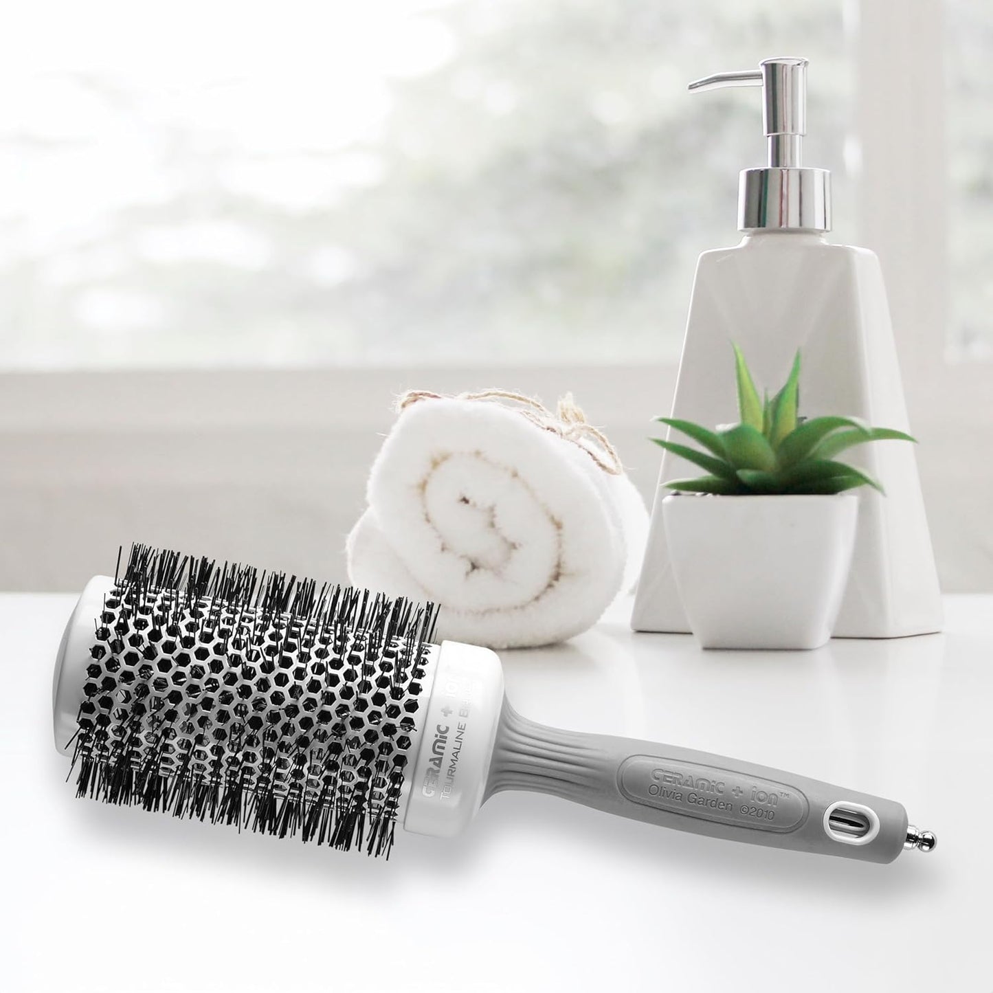 Olivia Garden Ceramic + Ion CI55 Thermal Hair Brush