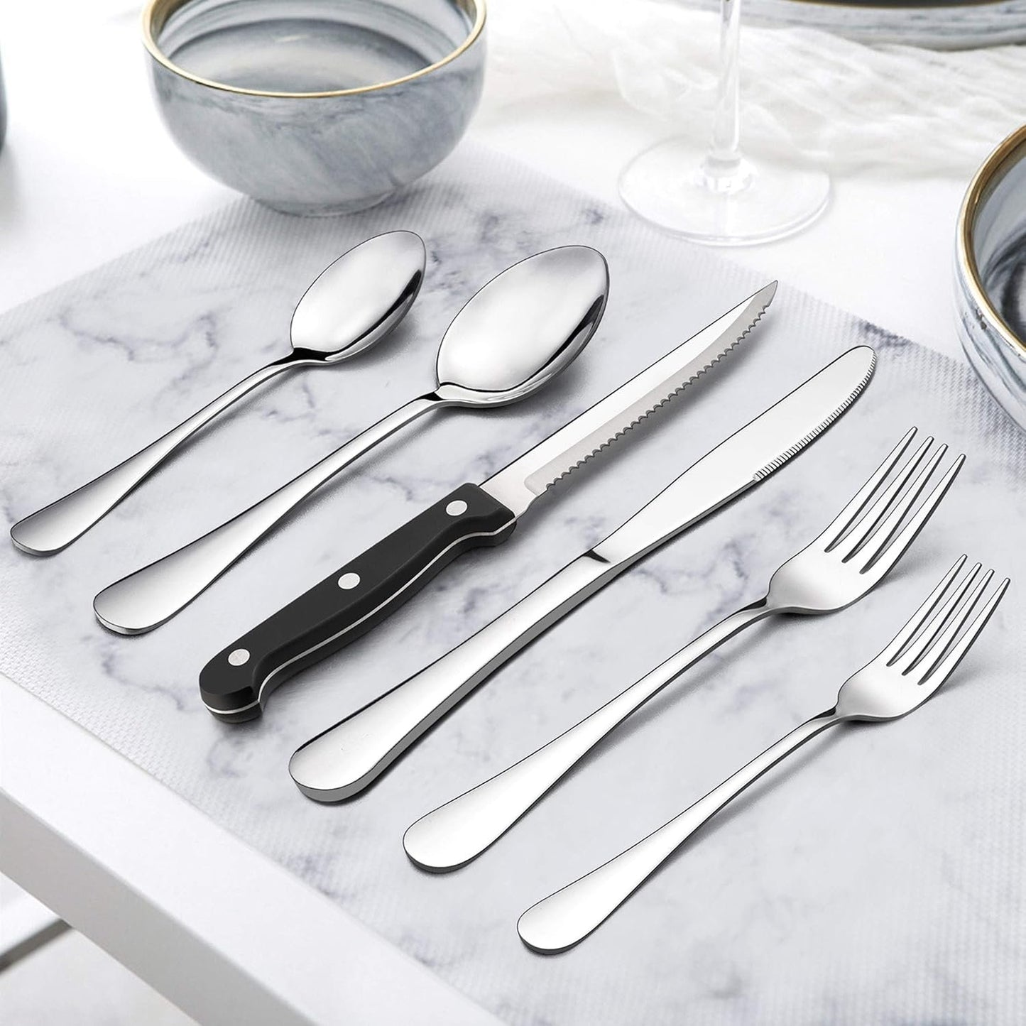 LIANYU 24-Piece Cutlery Set with Steak Knives, Stainless Steel Flatware Set for 4, Fancy Silverware Eating Utensils Tableware, Include Fork Spoon Knife, Mirror Finish, Dishwasher Safe