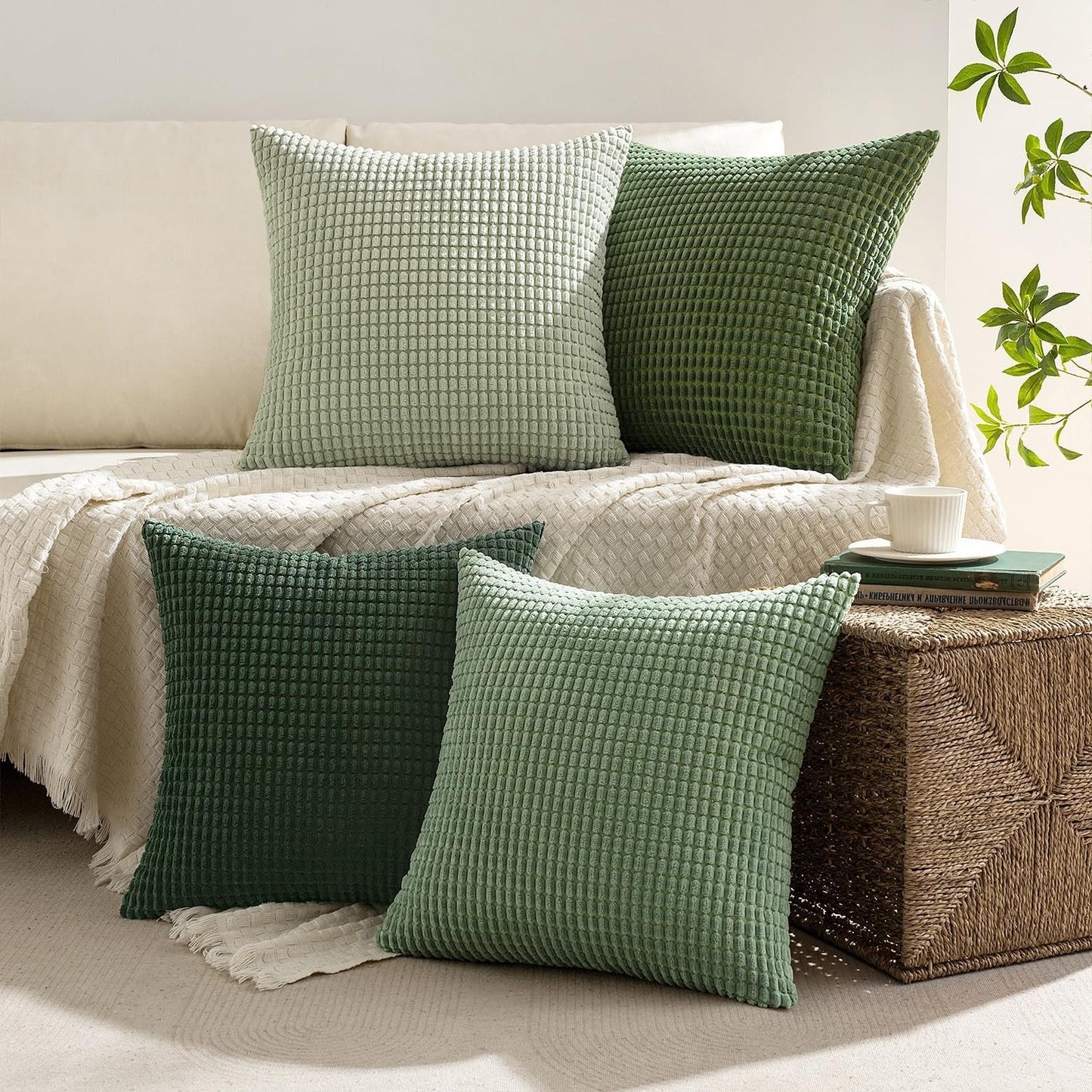 MIULEE Forest Green Decorative Pillow Covers 18x18 Inch Set of 4 Boho Western Farmhouse Throw Pillows Corduroy Couch Pillowcases Industrial Home Decor for Sofa Cushion Living Room Bed