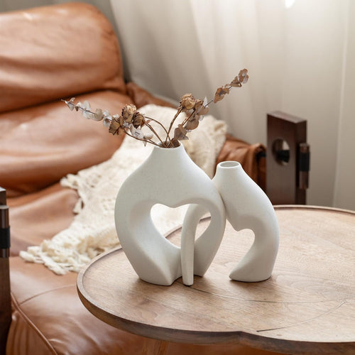 White Ceramic Vases Home Decor Set of 2, Heart Shaped Vases for Table Centerpieces, Boho Flower Vases, Nordic Modern Decorative Vases for Wedding, Living Room, Bedroom, Dinner Table, Office