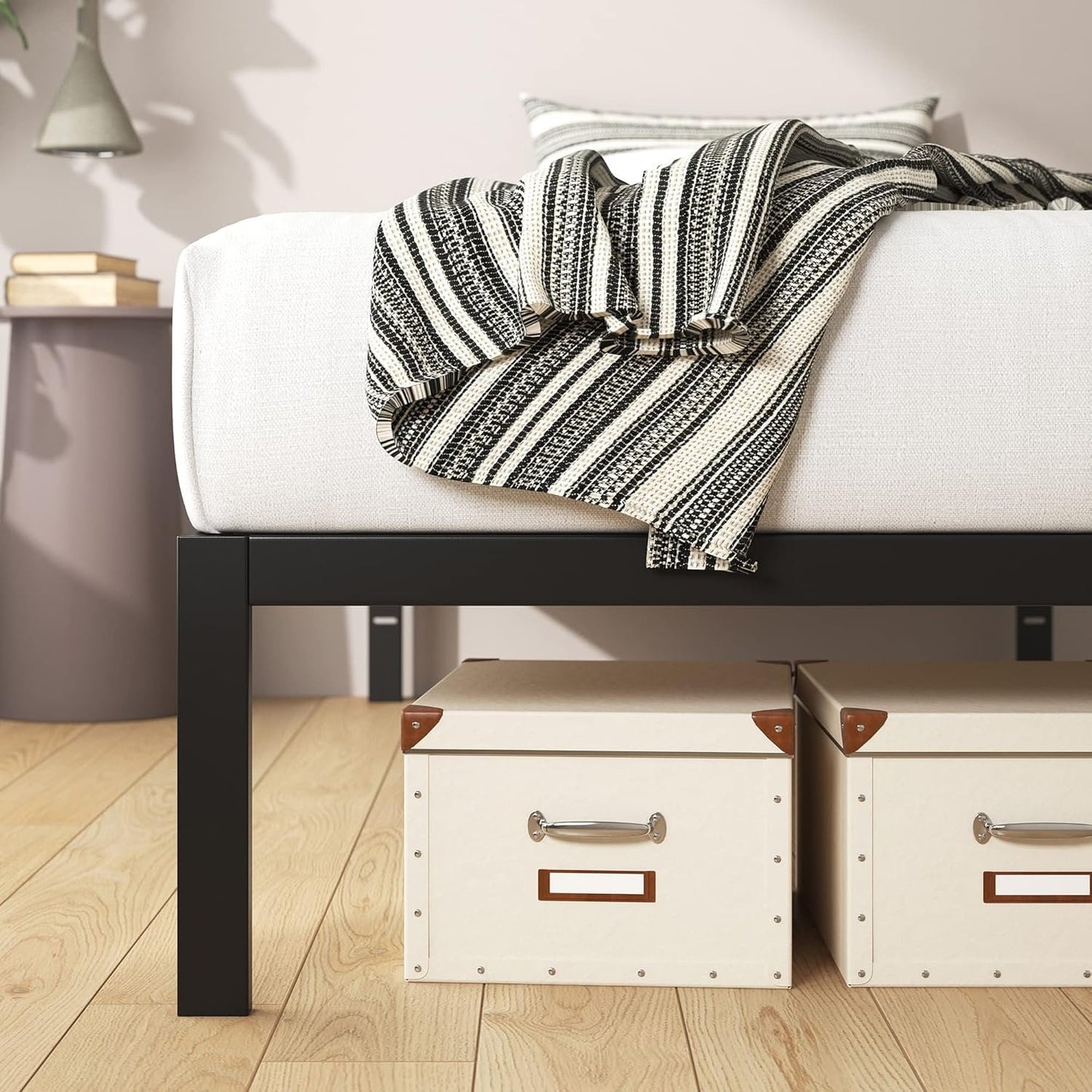 Zinus Mia 14 Inch Metal Platform Bed Frame / Cot size / 30” x 75” / Mattress Foundation / no Boxspring needed / Wood Slat Support / Easy Assembly, Good Design Award Winner, Narrow Twin, Black