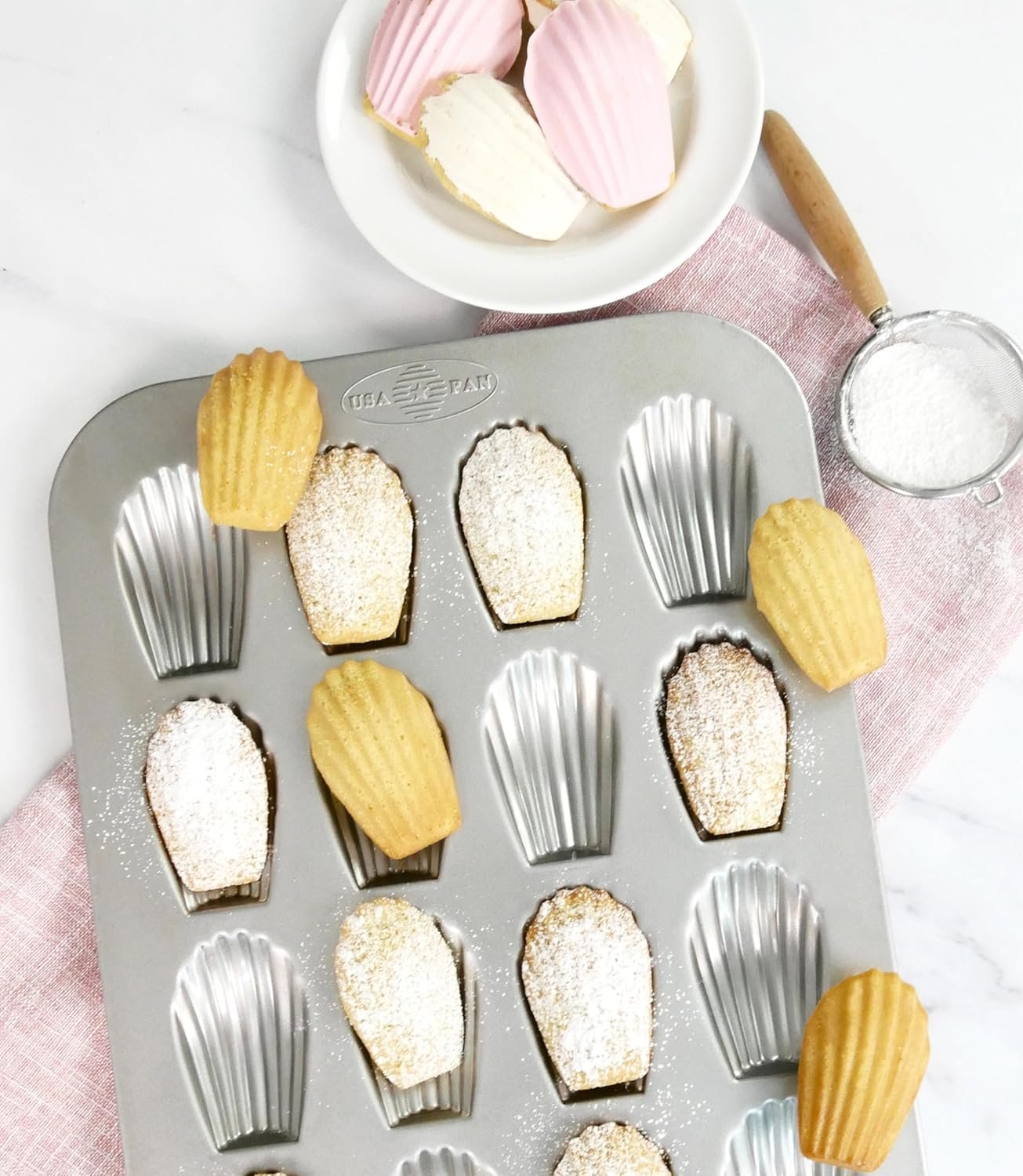 USA Pans Bakeware Madeleine Warp Resistant Nonstick Baking Metallic Pan with 16 Wells