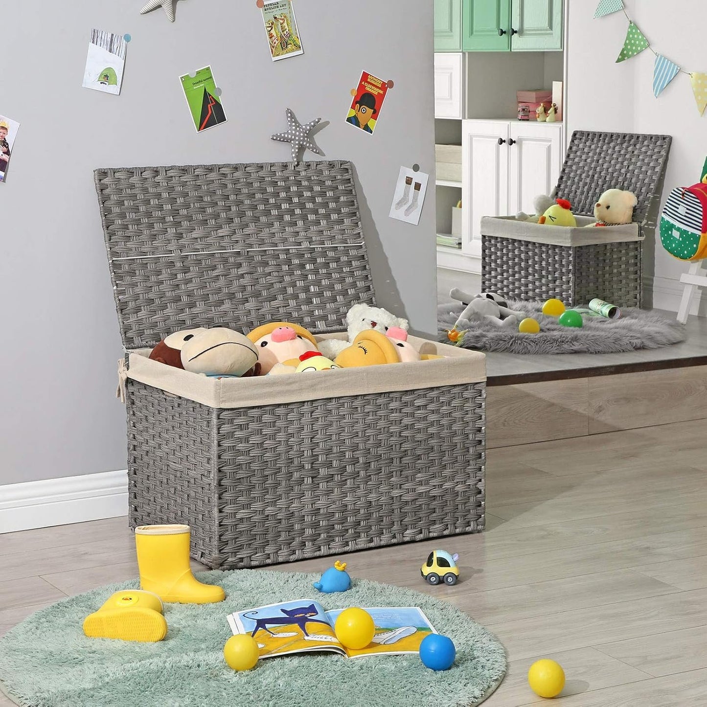 SONGMICS Storage Basket with Lid, 42.3 Gallon (160L) Storage Bin, Woven Blanket Storage Basket with Handles, Foldable, Removable Liner, Metal Frame, for Bedroom, Laundry Room, Gray URST76WG