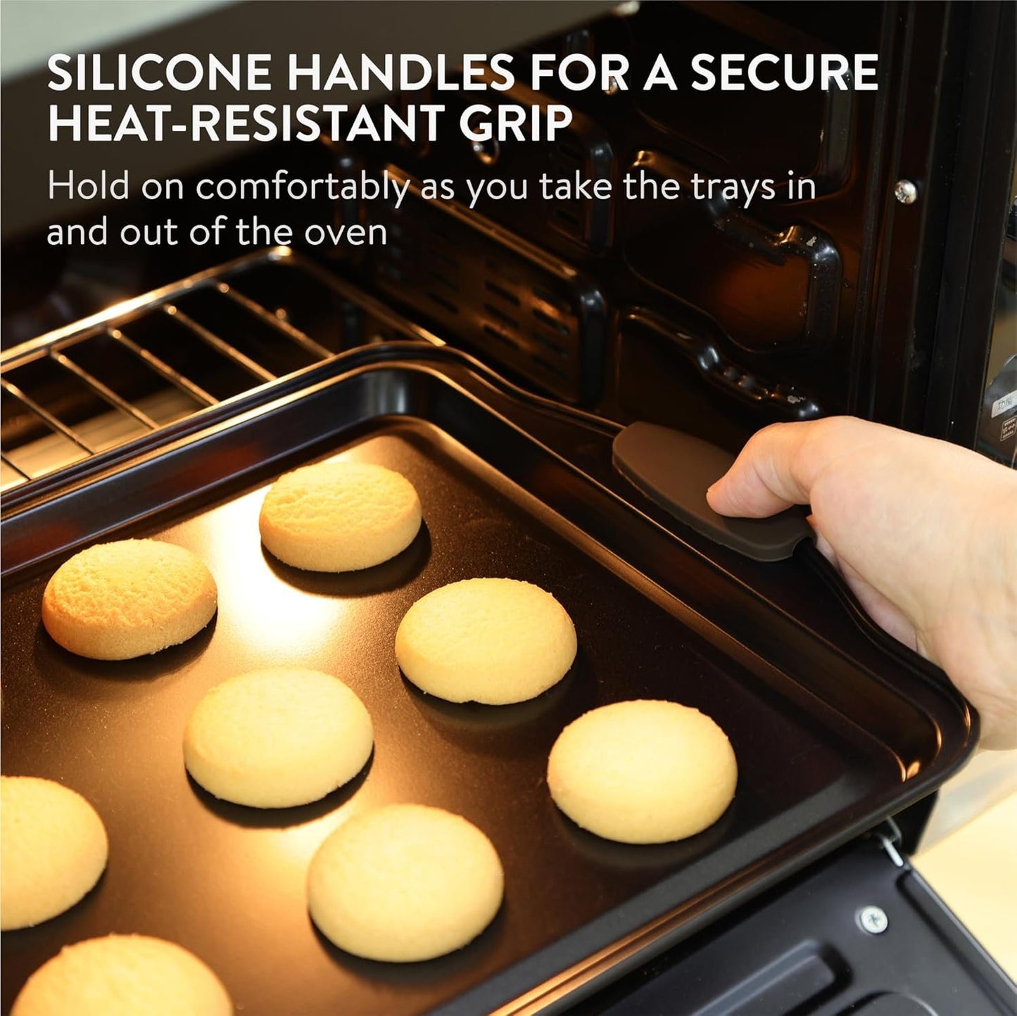 Navaris Non Stick Baking Trays, Set of 5 - Durable & Stackable Oven Baking Tray Kit - Bakeware Tins with Silicone Handles - Pans Ideal for Cake & Muffin Baking - Dishwasher Ready