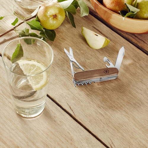 Victorinox Huntsman Wood Swiss Army Knife, Medium, Camping Pocket Knives, Multi Tool, 13 Functions, Large Blade, Saw, Wood