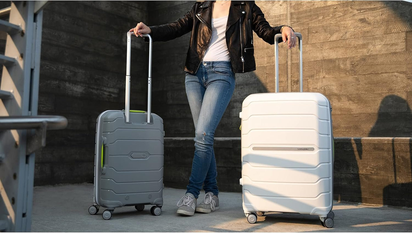 Samsonite Freeform Hardside Expandable with Double Spinner Wheels, White/Grey, Checked-Large 28-Inch, Freeform Hardside Expandable With Double Spinner Wheels