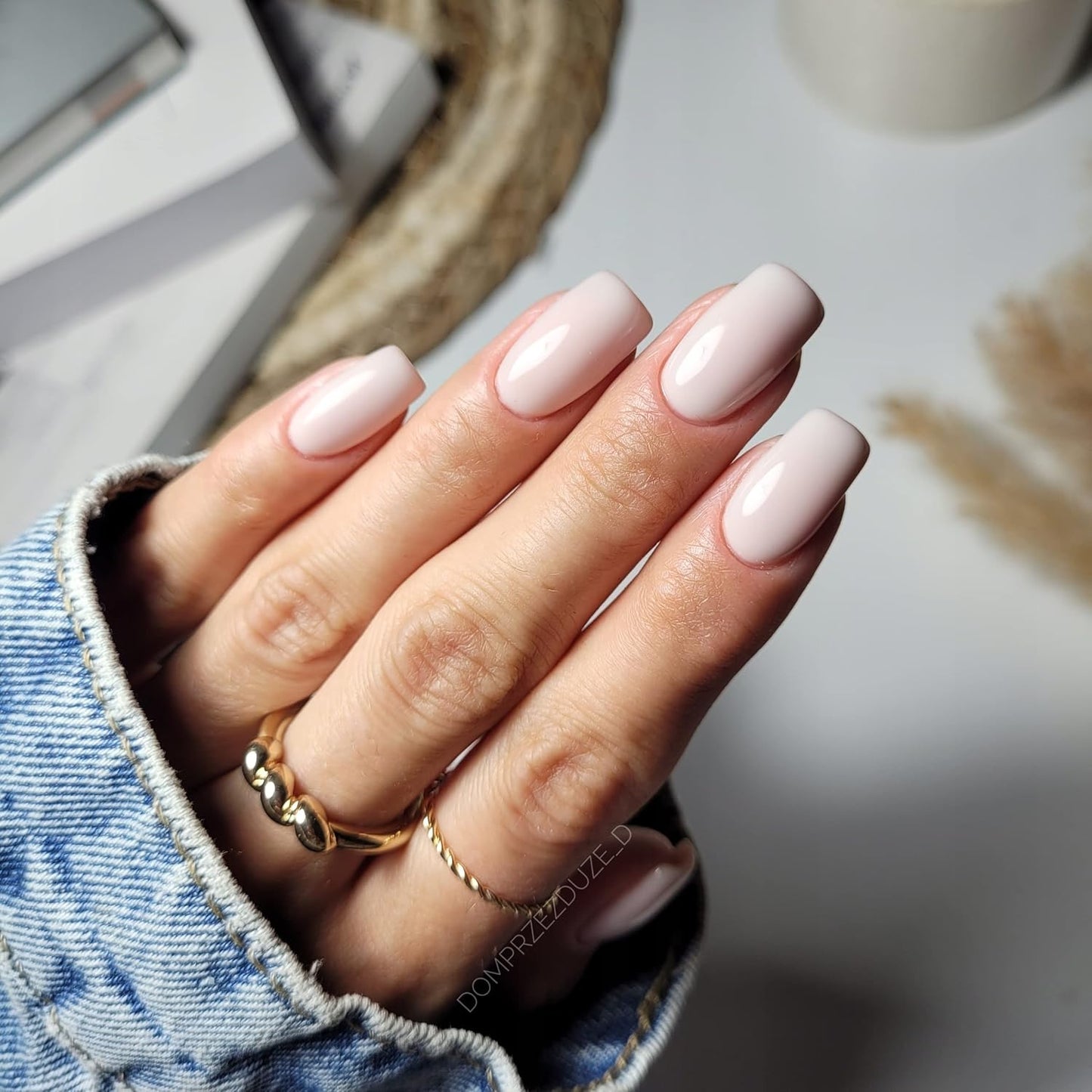 Semilac Extend Care UV Semi-Permanent Nail Polish 5-in-1 820 Light Gray 7.3 ml