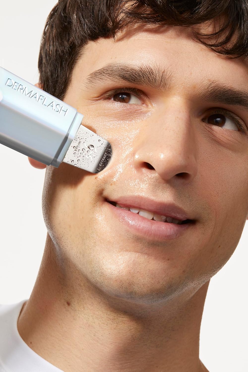 DERMAFLASH DERMAPORE+ Skin Care Device, Ultrasonic 2-in-1 Pore Extractor and Serum Infuser, Holiday Metallic