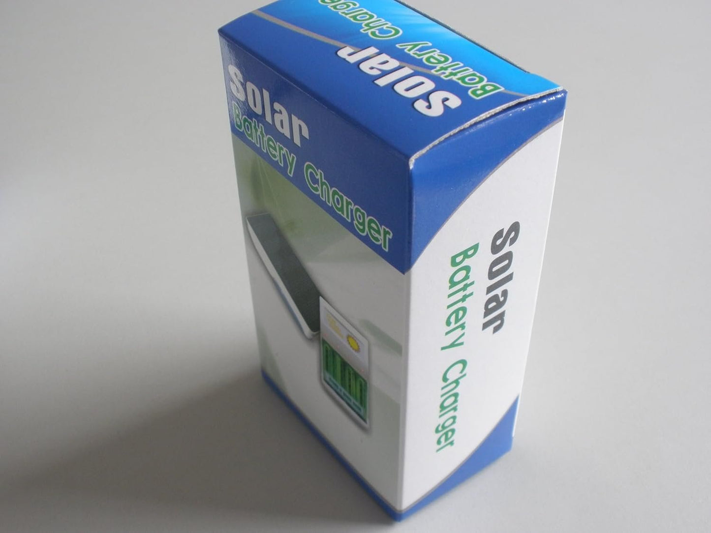 1W Solar power battery charger with USB charging for 4 pcs AA/AAA NI-MH or NI-CD battery