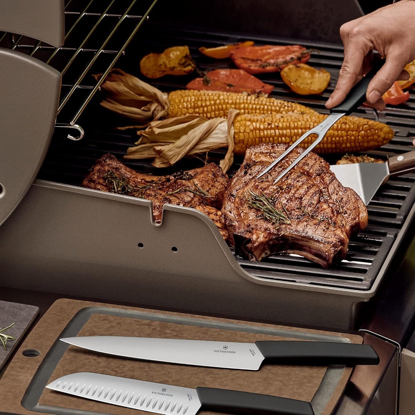 Victorinox Swiss Modern Chef's Knife - Kitchen Knife for Cutting Meat, Fruit & Vegetables - Premium Kitchen Accessories - Black Handle, 8.5"