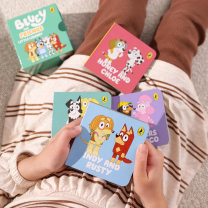 Penguin Bluey and Friends Little Library 4 in 1 Book - Board Book - 01 August 2023: 4 Books in 1