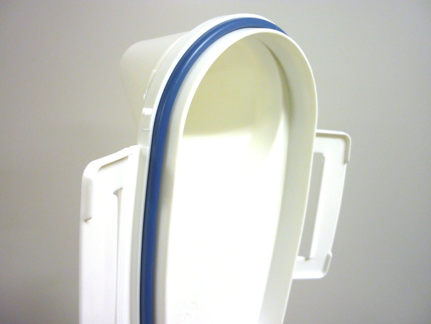 Asvel Rice Container Bin with Pour Spout Plastic Clear 2L, 7509, Plastic, White, Clear, 1 Pack