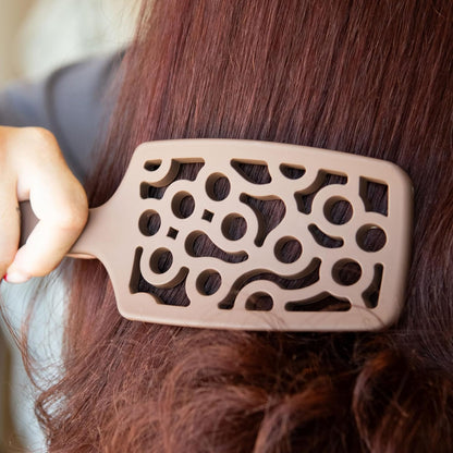 FRAMAR Professional Vented Hair Brush – Curved Hair Brush For Blow Drying, Wet Paddle Brush For Hair, Vent Brush For Blow Drying, Wet Hairbrush For Women – Heat Resistant – Chocolate