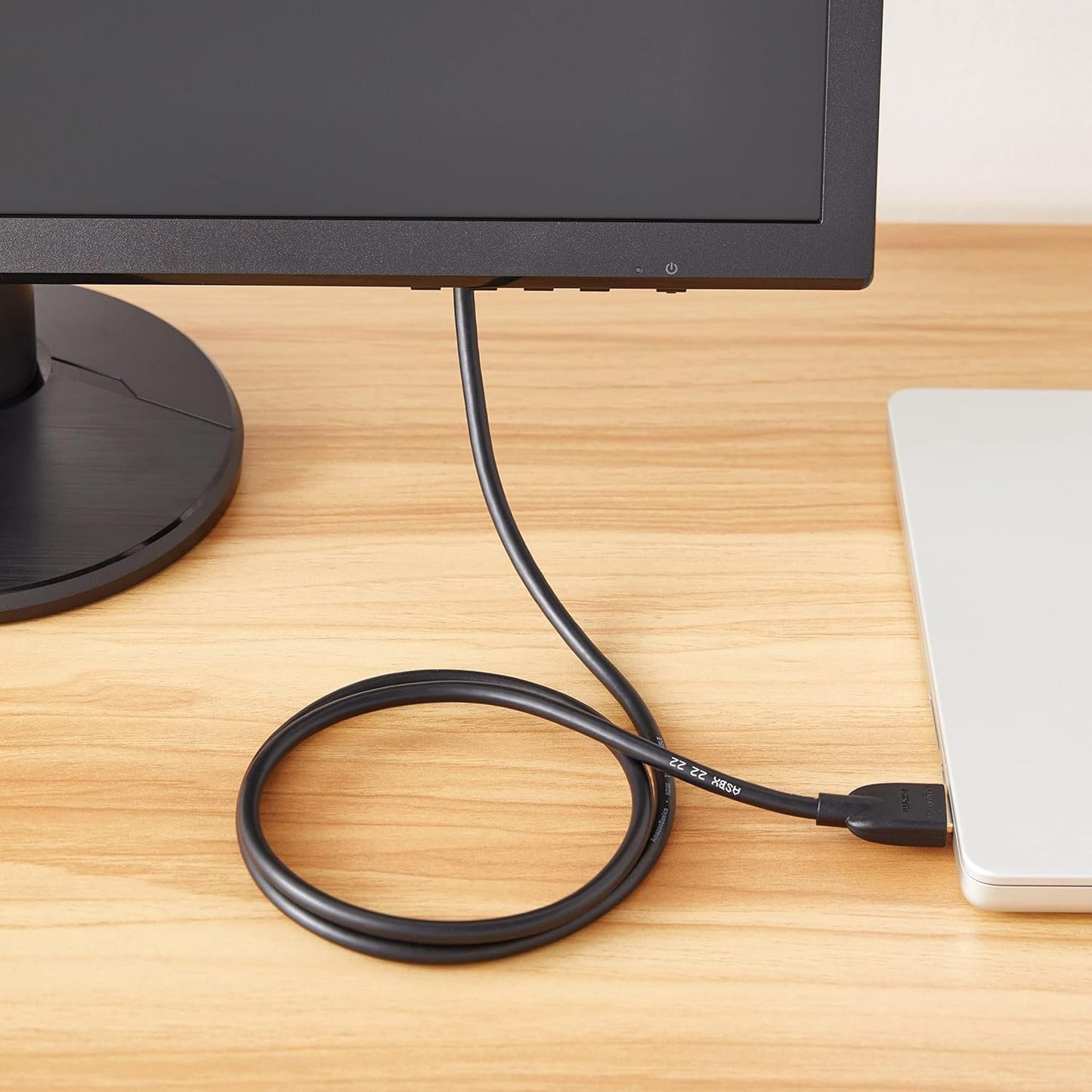 Amazon Basics HDMI to DVI (Male) Adapter Cable, Bi-Directional 1080P, 6 ft/1.8 m, Gold-Plated, Easy to Install, Single Pack for Television, Black