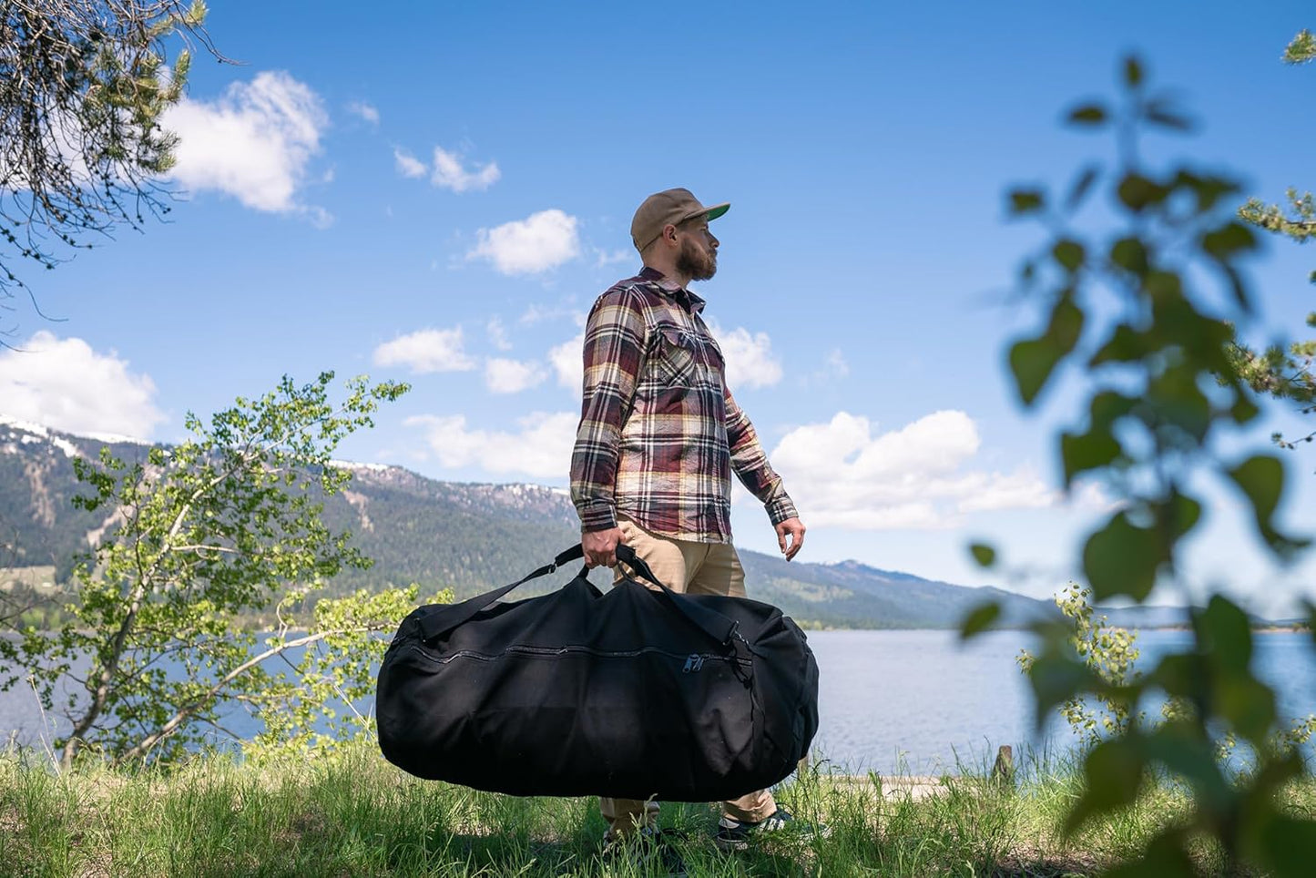 Deluxe Duffel Bag w/Zipper, Black - 42"X15"X15"