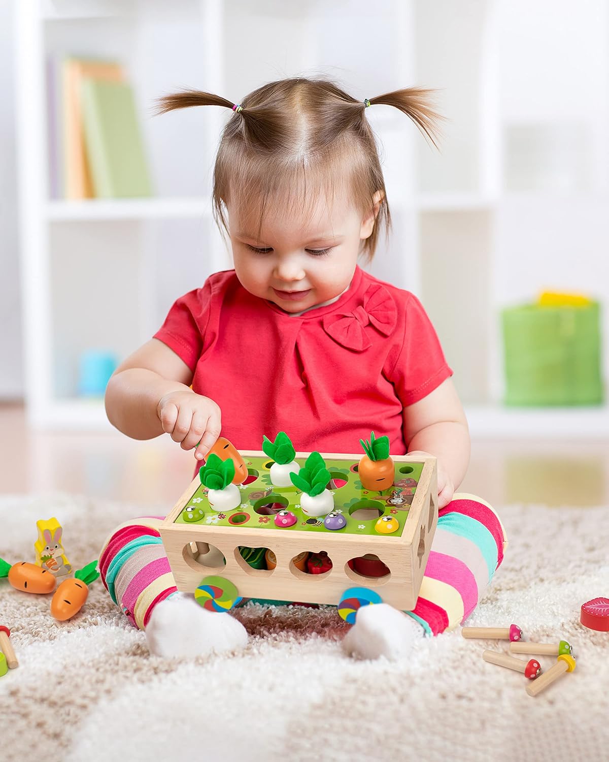 Coogam Montessori Fine Motor Toys for Baby Toddler, Wooden Shape Sorter Carrot Harvest Game, Preschool Learning Educational Gift Toy for 2 3 4 Year Old