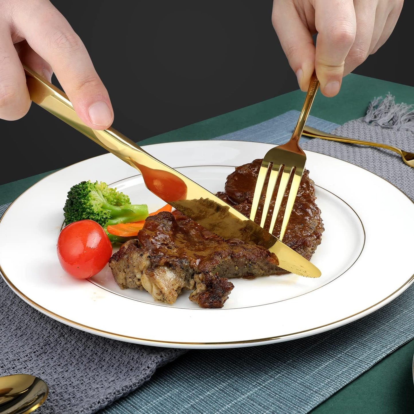 Gold Silverware Set, OGORI 30-Piece Stainless Steel Gold Flatware Set with Square Handle, Mirror Polished Cutlery Utensils Set Include Knife/Fork/Spoon Service for 6, Dishwasher Safe