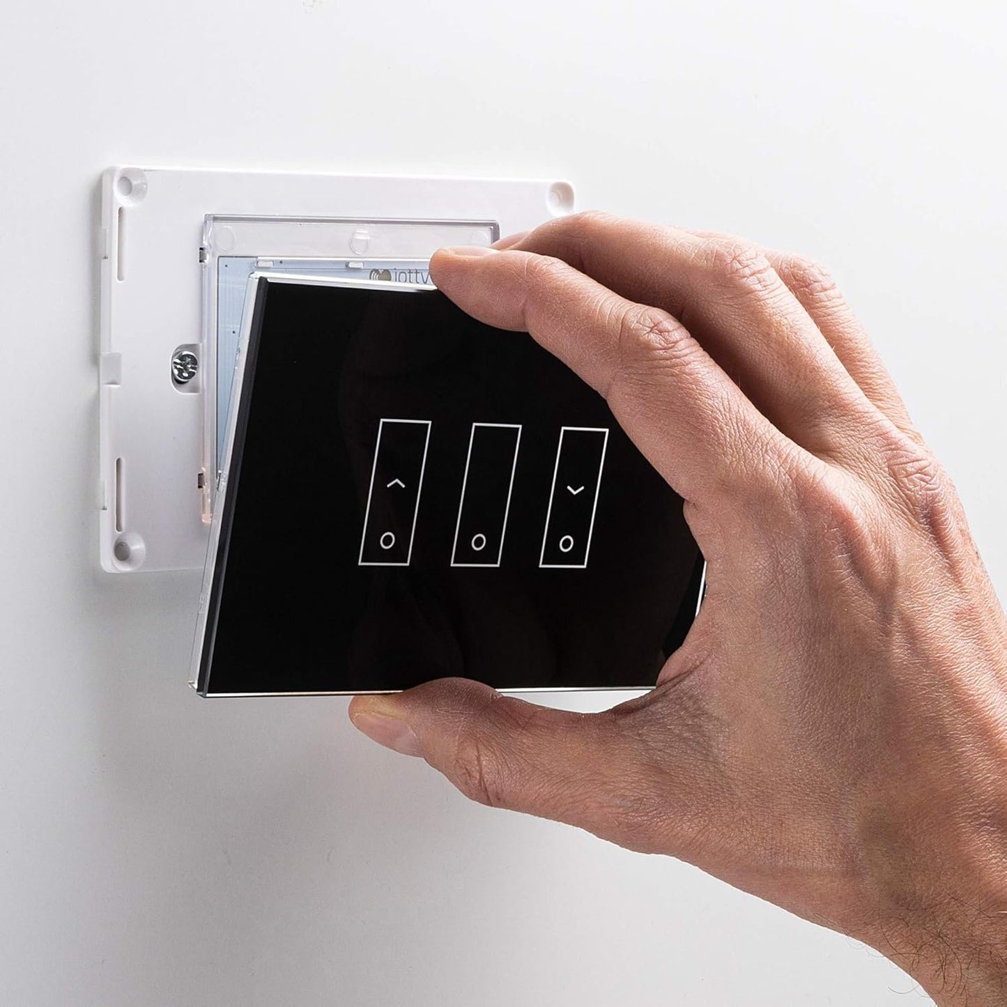 iotty i3S Plus Design Switch, WiFi Home Automation, Smart Blind and Roller Shutter Management, Wifi Diverter Compatible with Google Home, Alexa and Siri with Sensors