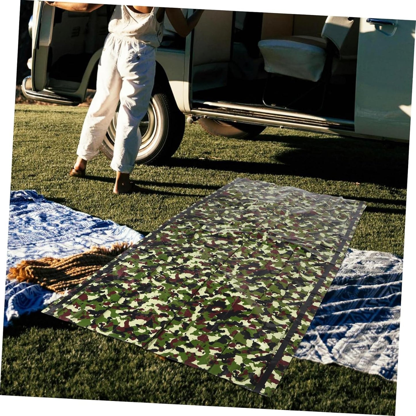 BESPORTBLE 1 Set Survival Tent Emergency Shelter Thermal Sleeping Tent Compact Portable Emergency Blanket Gear for Outdoor Camping Hiking and Adventure Durable Tear Resistant Design