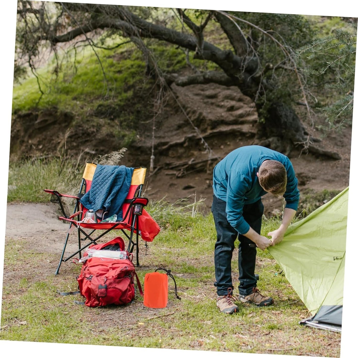 SUPVOX Warm Dry Outdoor Sleeping Bag Camping Blanket Survival Tent Portable with Adjustable Drawstring Made