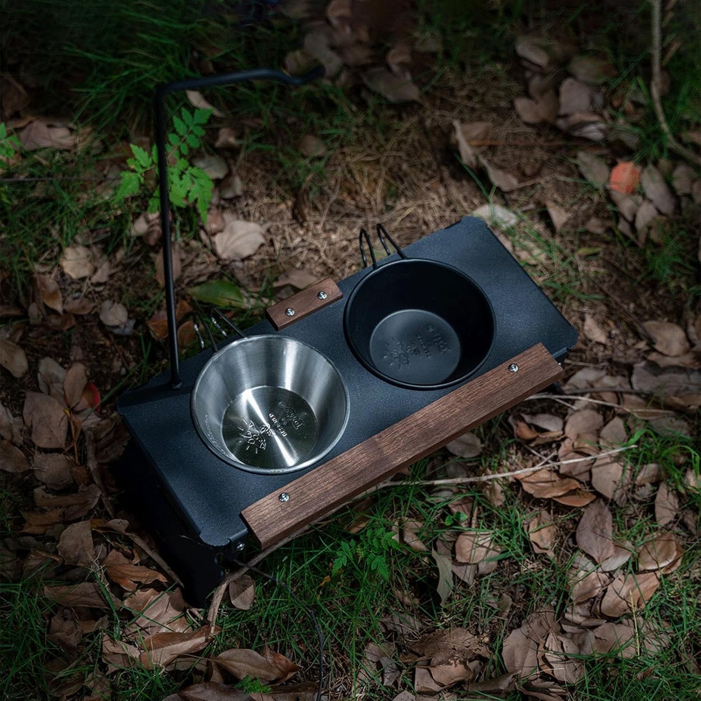 Raised Dog Bowl Stand | Multifunctional Metal Dog Bowl Stand with Lamp Rack,Cat Feeding Watering Supplies for Camping Car Show Mountaineering Outdoor Indoor