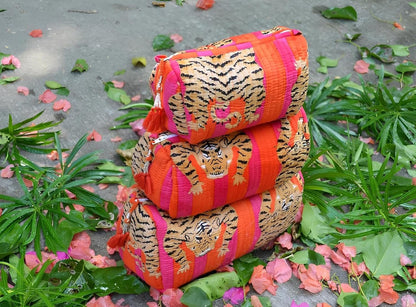 INDACORIFY Tiger Print Makeup Bag Set of 3 Pieces Indian Cotton Toiletry Bag Make up Pouch Travel Bag Quilted Wash Bag Shaving Cotton Cosmetic Kit, Multicolor, Bag
