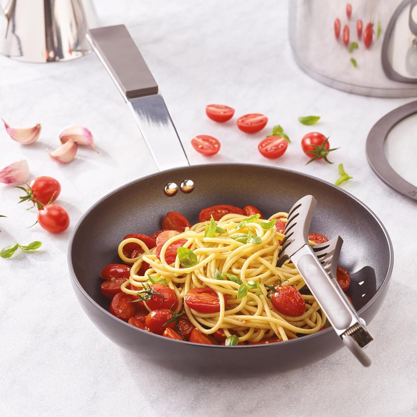 Sambonet Gadgets 18/10 Stainless Steel and Silicone Spaghetti Server Tongs Dishwasher Safe 23cm Black