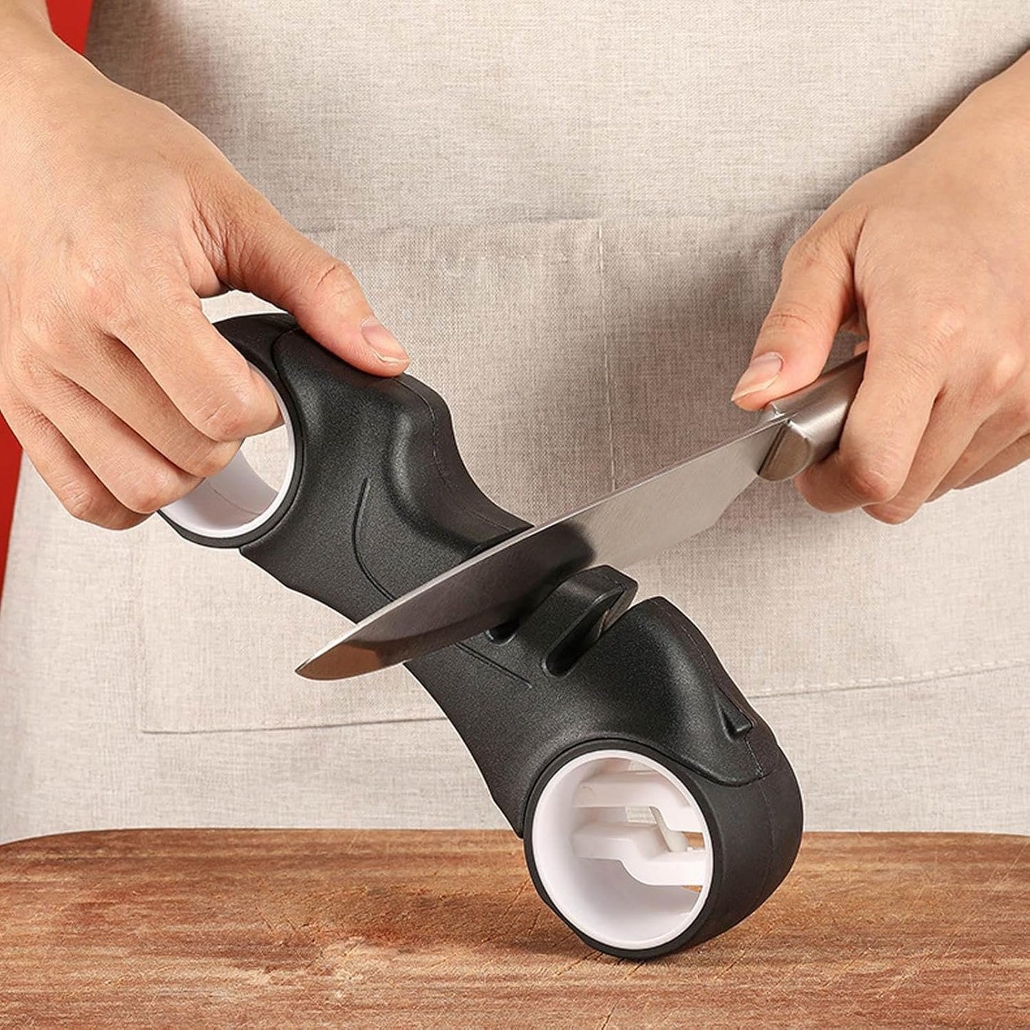 Taglierina Sharpener Stone, manuale in acciaio inox Sharpener, Multifunzionale Wheel-Shaped Tool, Kitchen Gadget, ideale per utensili da cucina e manutenzione
