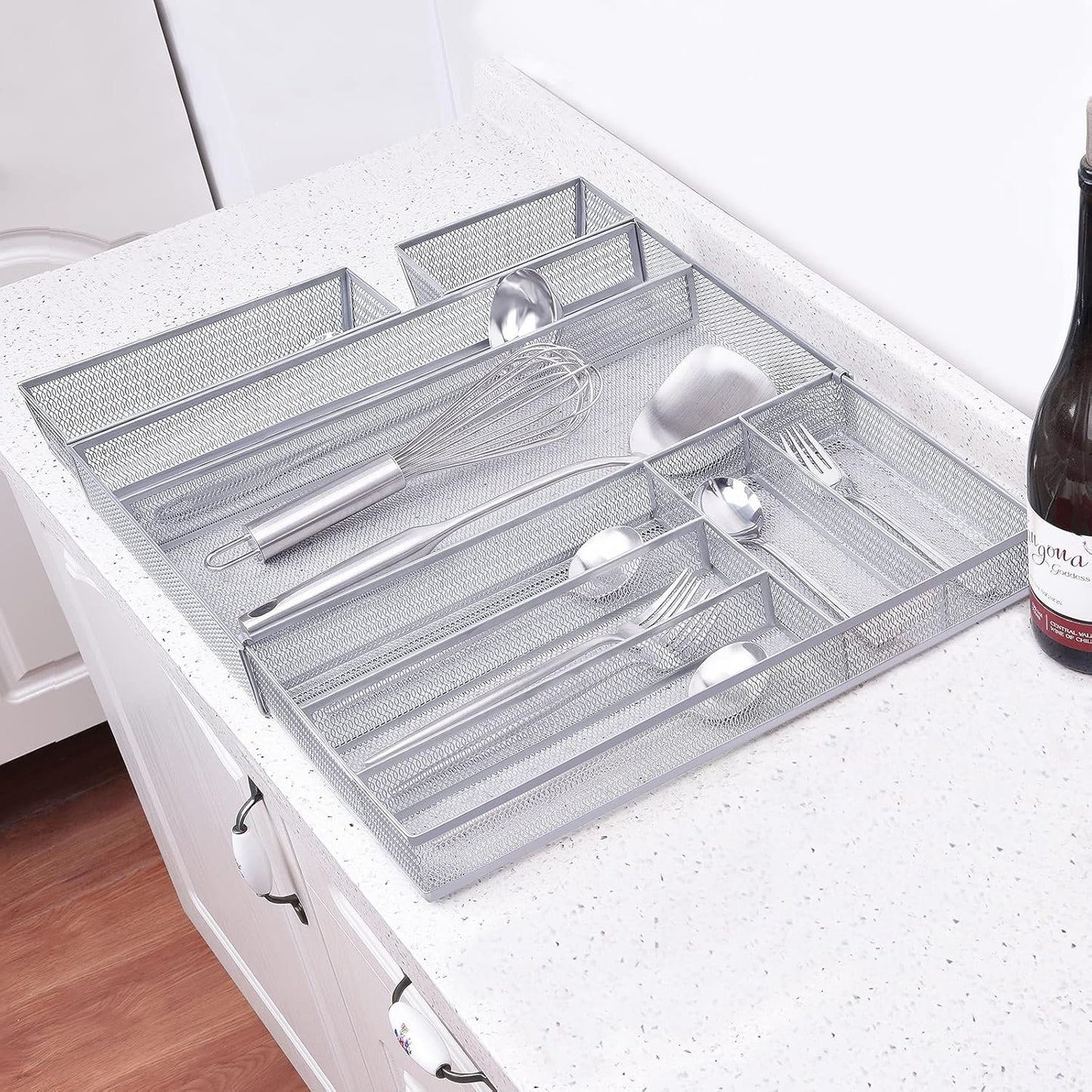 Metal Cutlery Tray Drawer Organizer Large, Expandable 7+2 Separate Compartments Mesh Utensil Organizer, Adjustable Kitchen Tableware Flatware Tray with Non-Slip Foam Feet