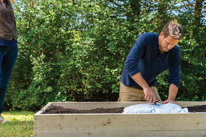 Fiskars Pruning Shears for Gardening, Multipurpose 8" Garden Shears with Sheath and SoftGrip Handle, Great for Cutting Nursery Pots, Bags, and Wire