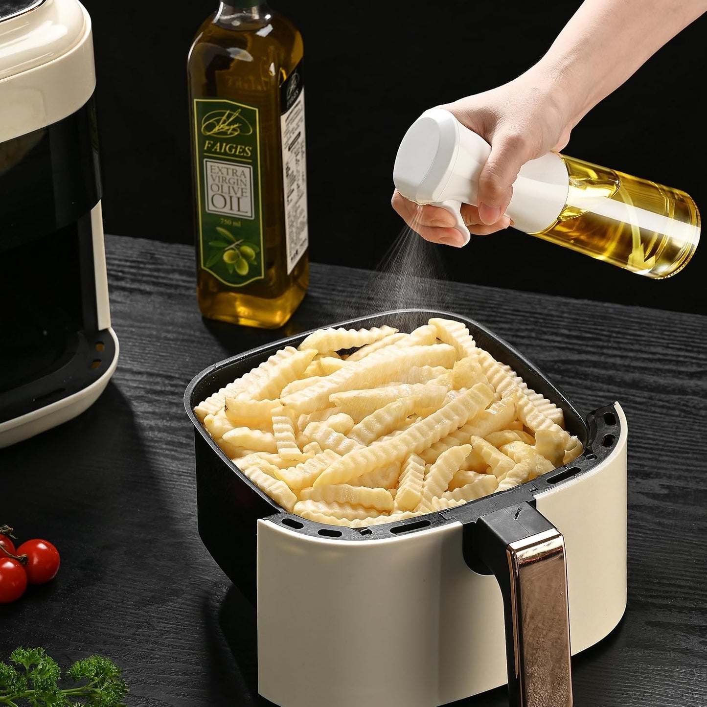Oil Sprayer for Cooking, 200ml Plastic Olive Oil Sprayer Mister, Olive Oil Spray Bottle, Kitchen Gadgets Accessories for Air Fryer, Canola Oil Spritzer, Widely Used for Salad Making, Baking, Frying