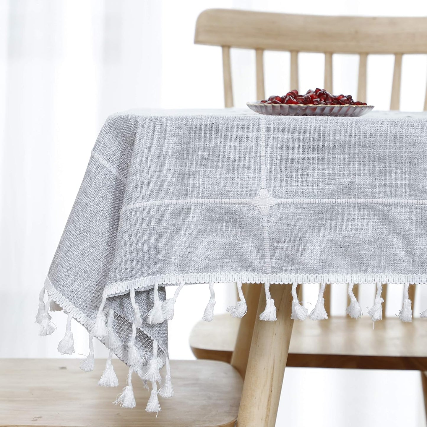 (Square, 90cm x 90cm , Light Grey) - LUCKYHOUSEHOME Cotton Linen Checked Lattice Small Square Tablecloth Embroidery Tassel Table Cover for Home Dinning Tabletop 90cm x 90cm , Grey