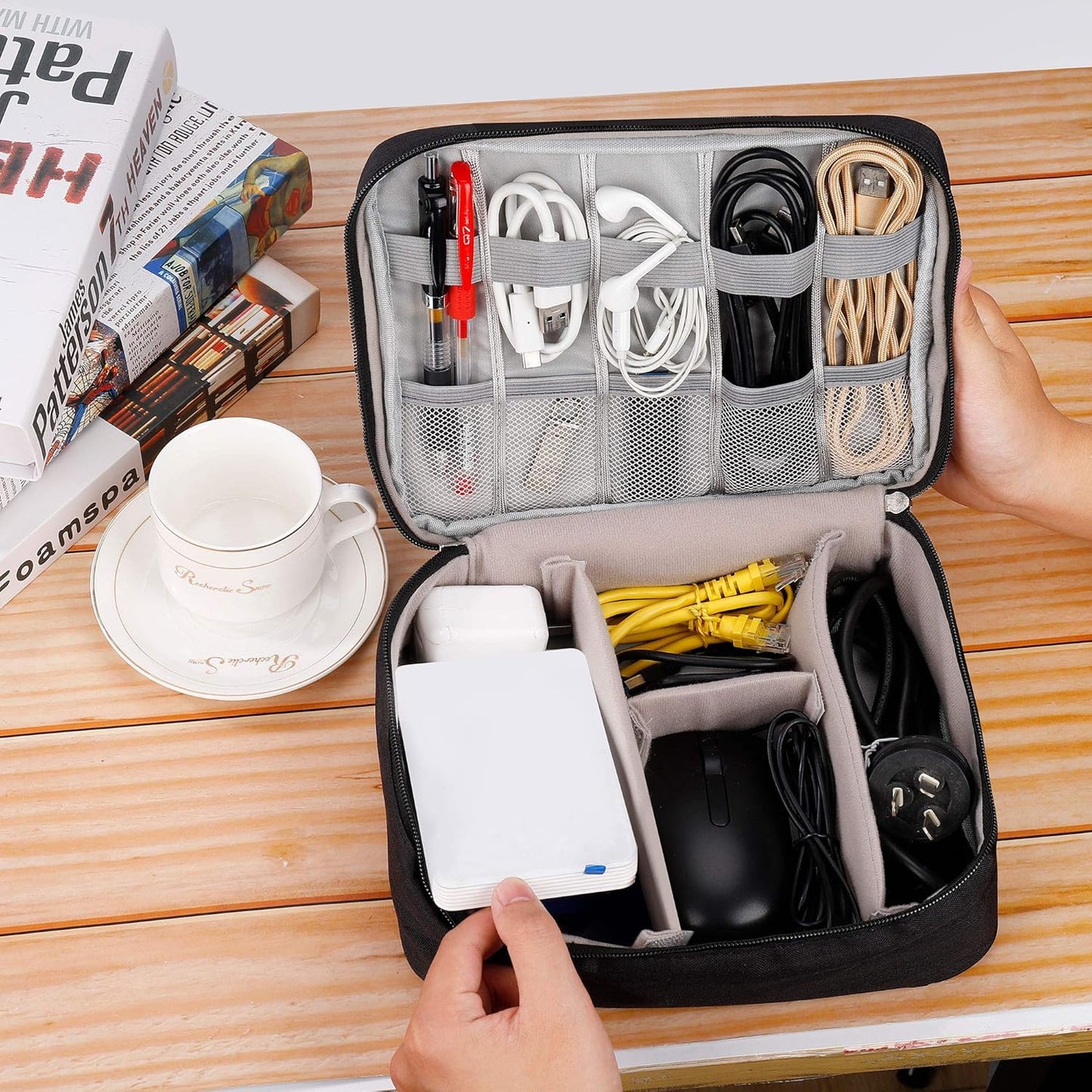 QIMEI-SHOP Electronic Accessories Bag Waterproof Case for Electronics Multifunctional Organizer for Hard Disk Cables Portable Charger Tablet, Black, modern