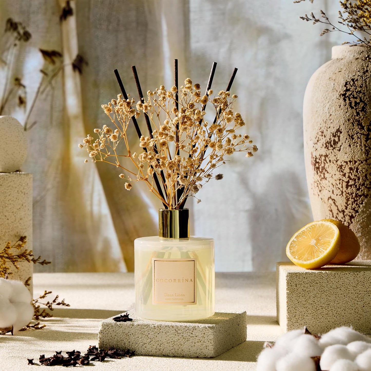 Cocorrína Reed Diffuser Set, 6.7 oz Clean Linen Scented Home Fragrance with Sticks for Bathroom Shelf Decor