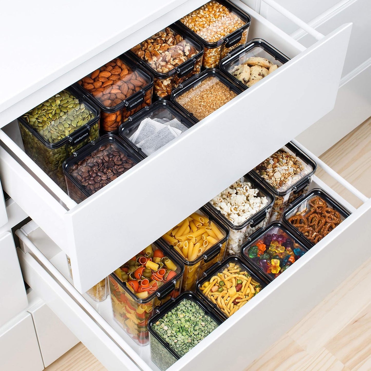 Sistema Ultra Tritan Airtight Pantry Storage Container | 2.75 Litre Large Food Storage Container | Stackable | with Locking Clips | BPA-Free | Clear with Black Accents