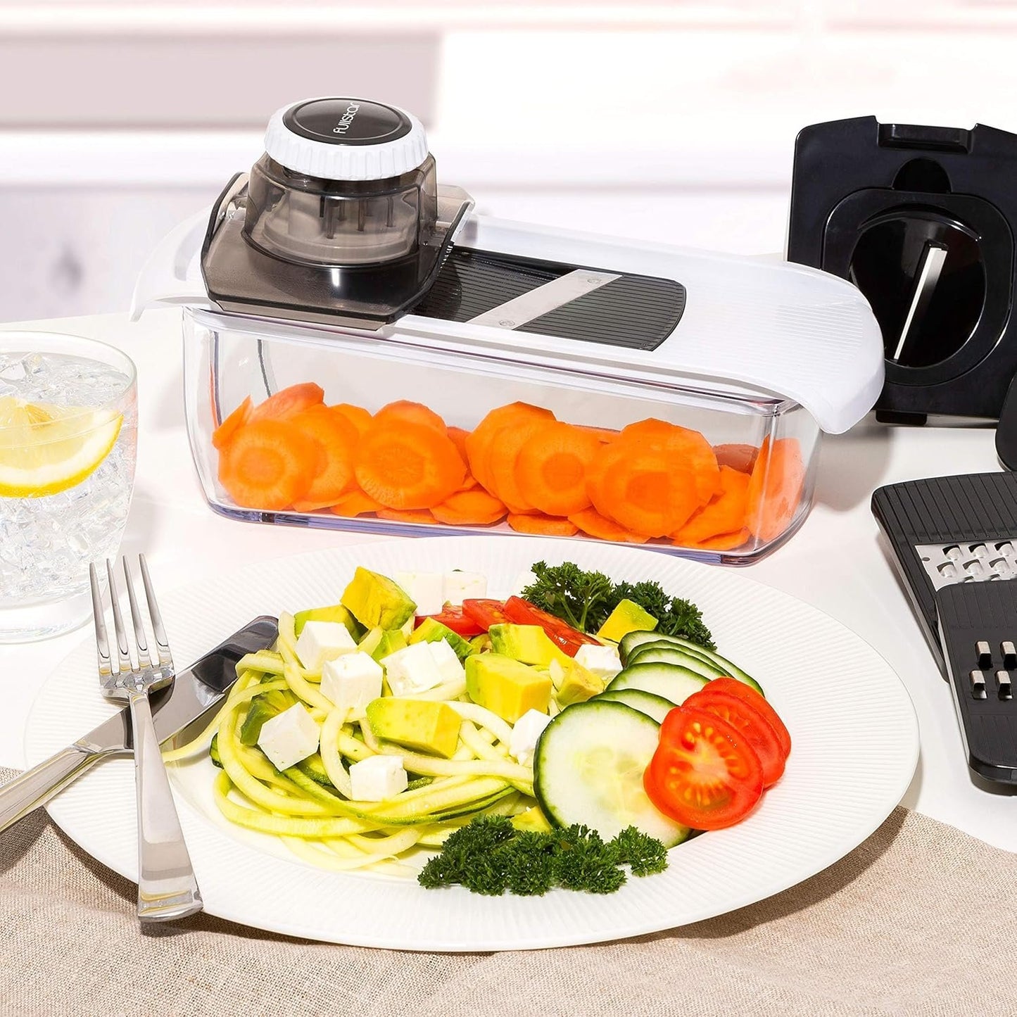 Mandoline Slicer for Kitchen - Mandoline Food Slicer - Veggie Julienne Cutter & Cheese Grater - Potato Veg Slicer - Kitchen Tools & Gadgets (6-in-1 White)