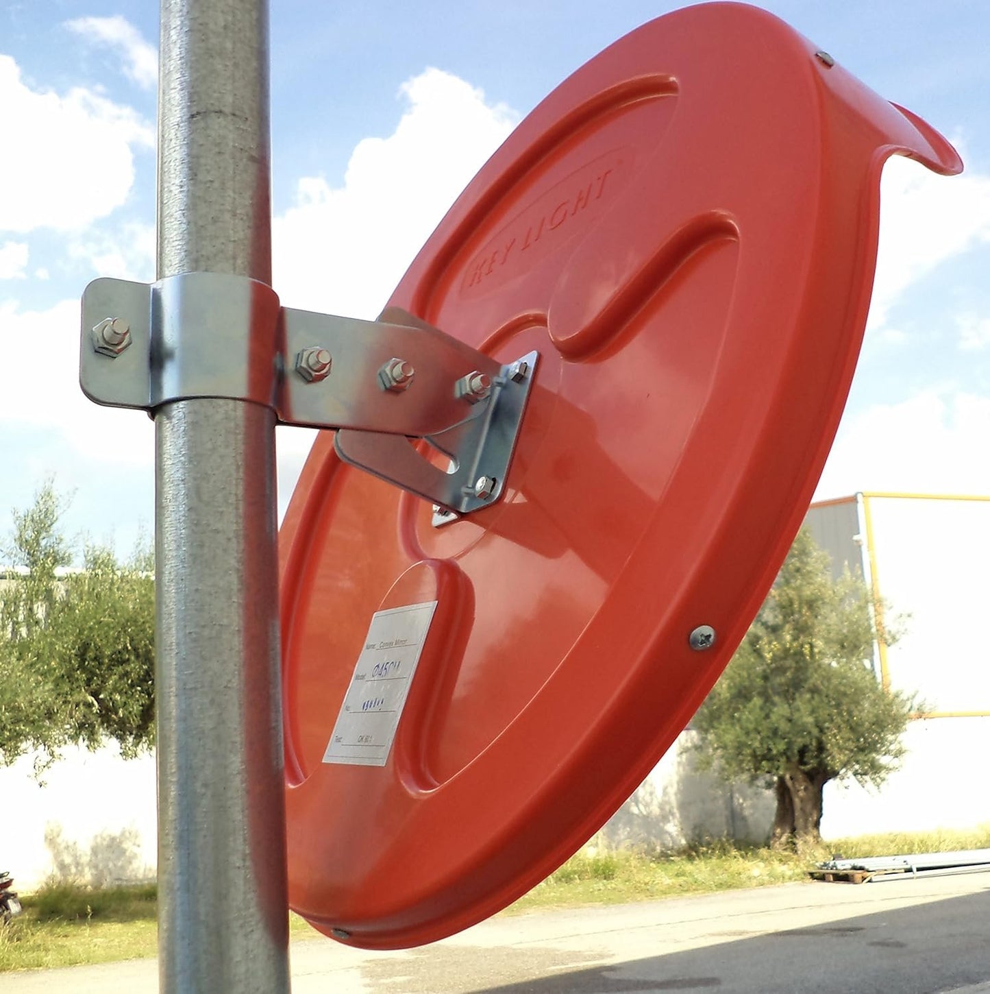 JCM-45o Convex unbreakable traffic mirror, diameter 45cm (18"), for road safety and shop security with adjustable fixing bracket for pole 48 mm (1.5")